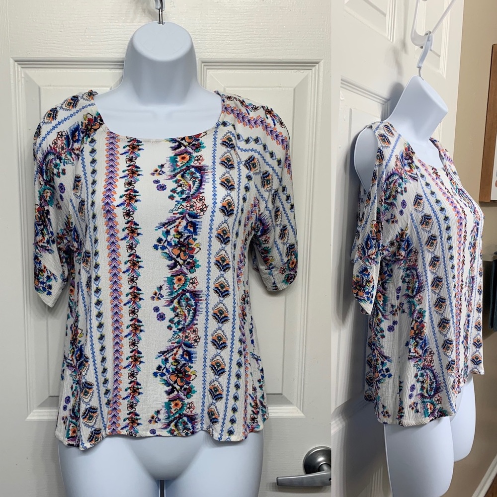 Worship Cold Open Cutout Shoulder Shirt Top S Small
